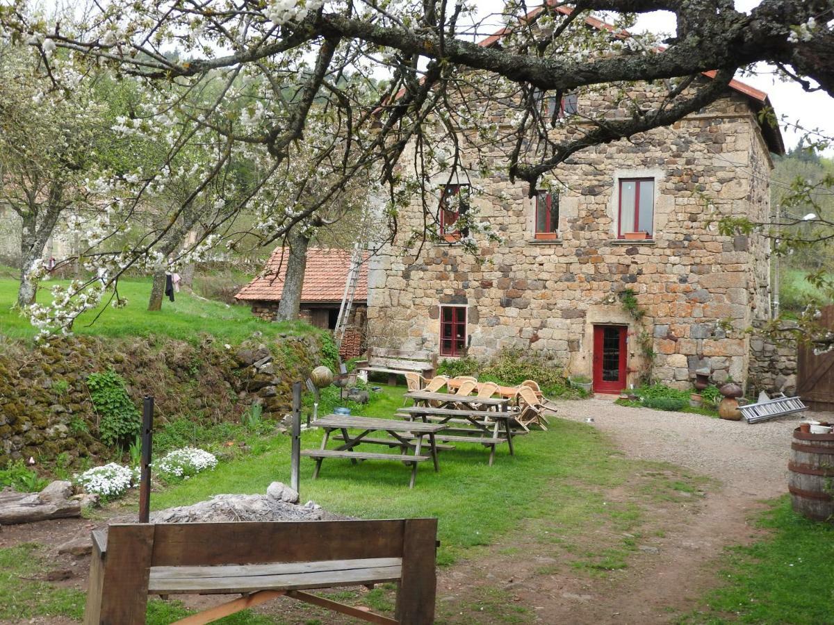 Le Marconnes Panzió Saint-Arcons-de-Barges Kültér fotó